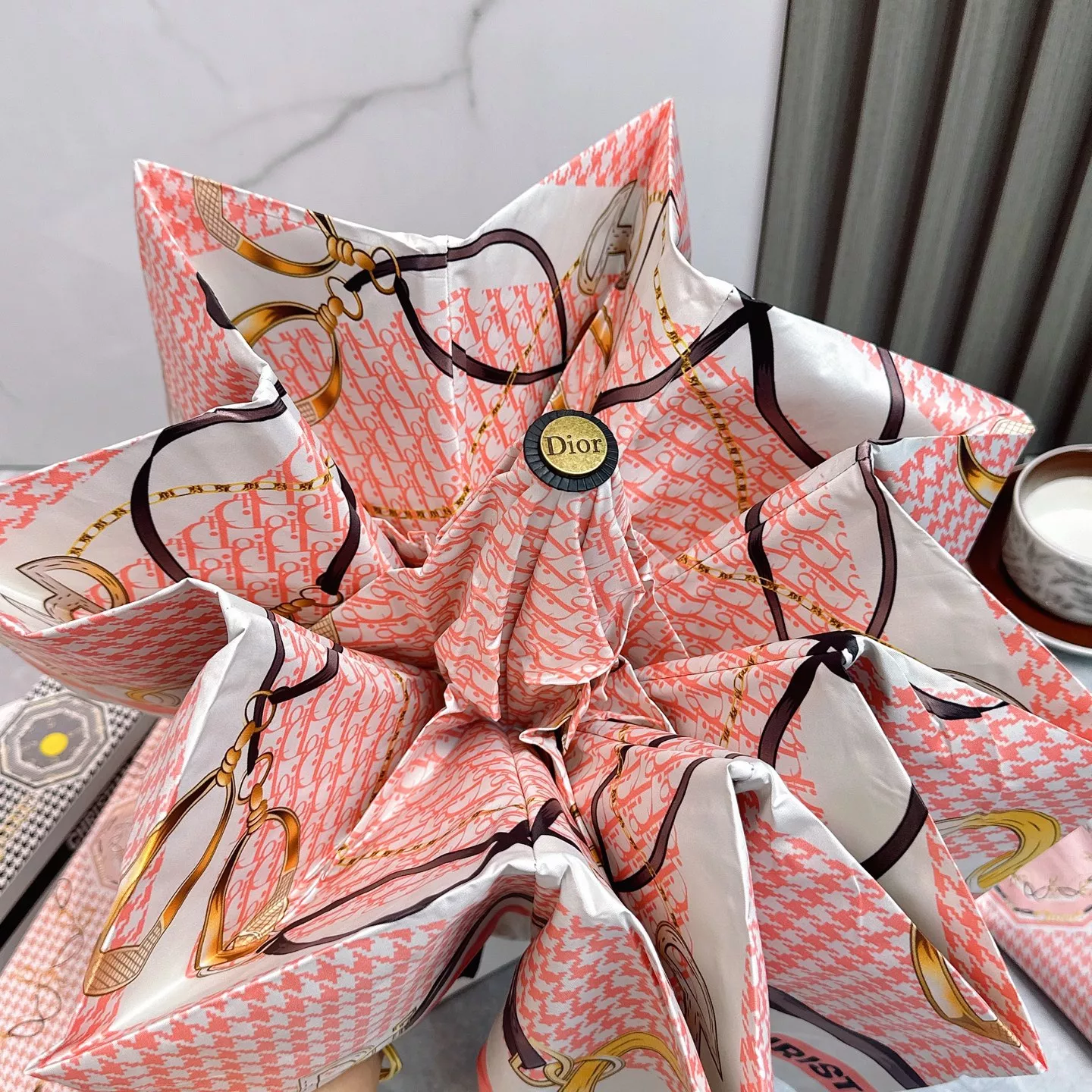 Christian Dior Umbrellas Elegant 5774 - Image 5