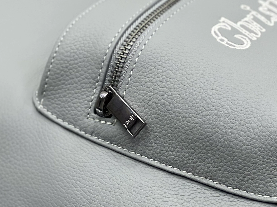 Classic 4531 Christian Dior AAA Man Backpacks - Image 7