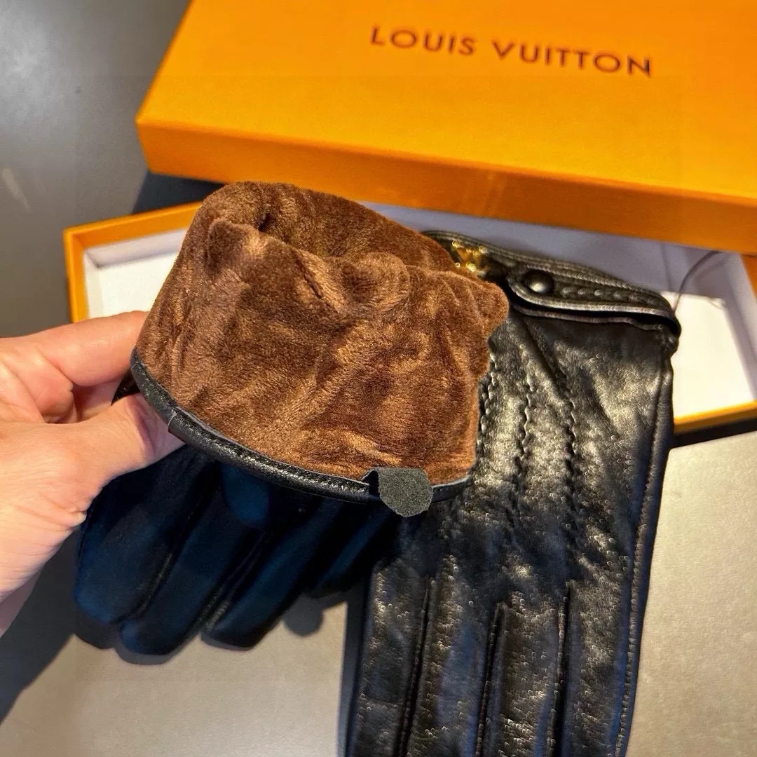 Classic 5017 Louis Vuitton LV Gloves For Men - Image 6