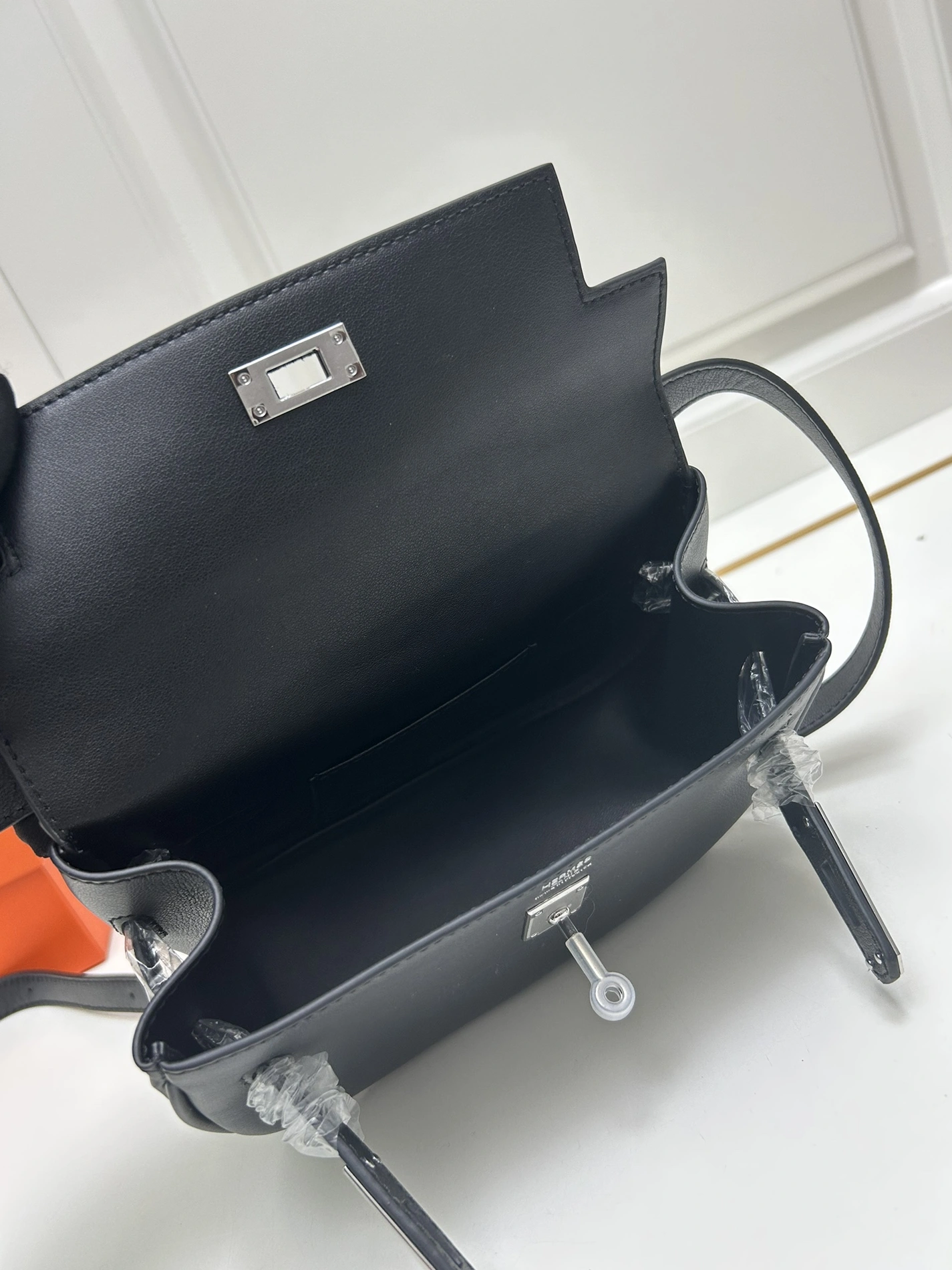 Comfortable 1367 Hermes AAA Quality Belt Bags For Women - Image 8