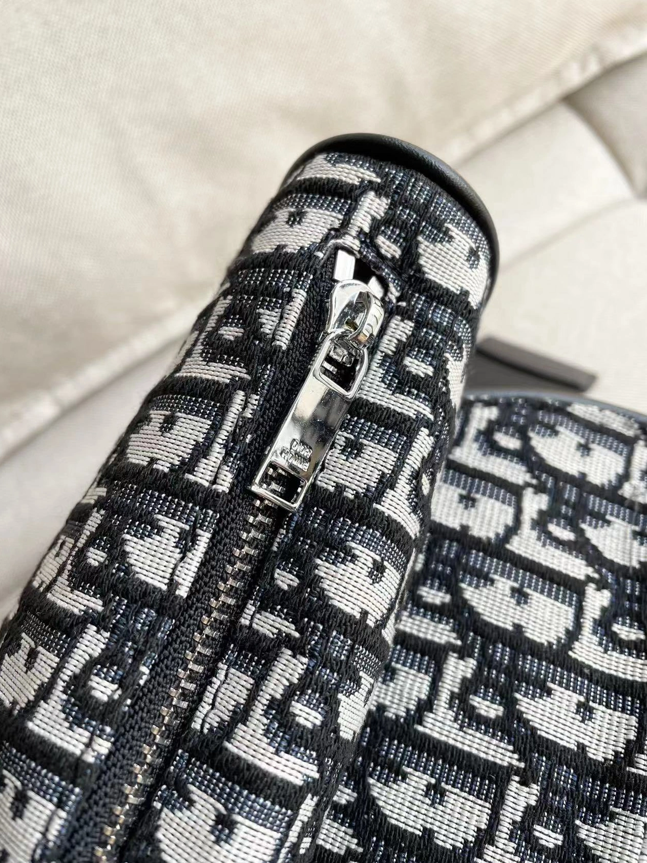 Comfortable 6680 Christian Dior AAA Man Messenger Bags - Image 6