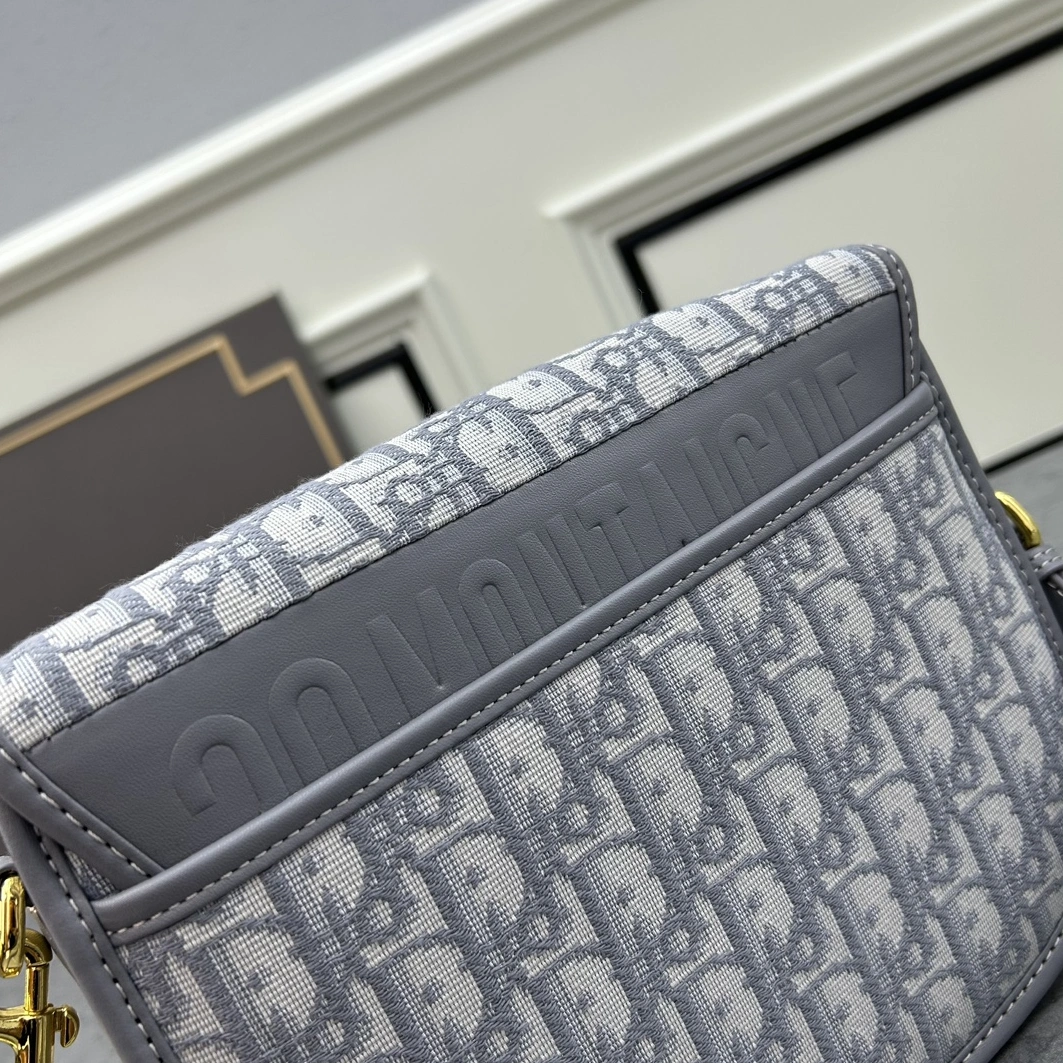 Comfortable 7753 Christian Dior AAA Quality Messenger Bags For Women - Image 6