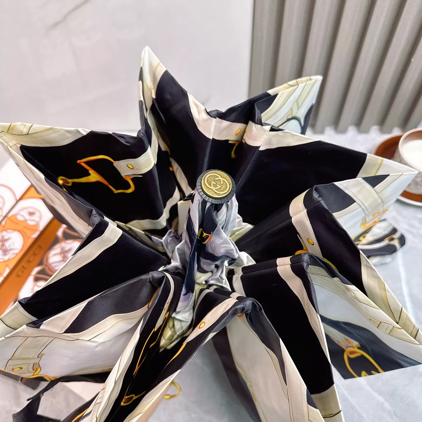 Compact 208 Hermes Umbrellas - Image 5