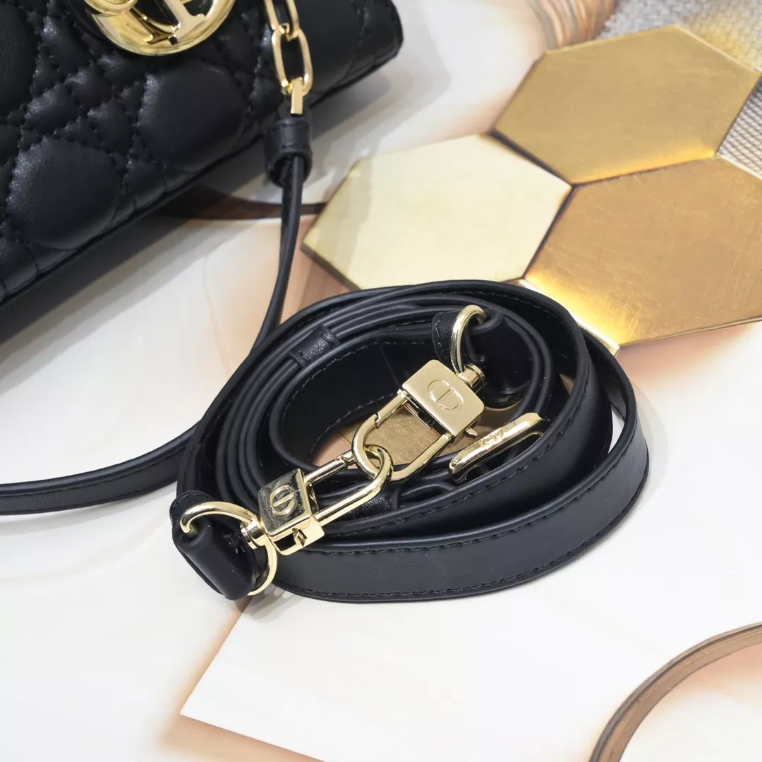 Cozy 1161 Christian Dior AAA Quality Handbags For Women - Image 5