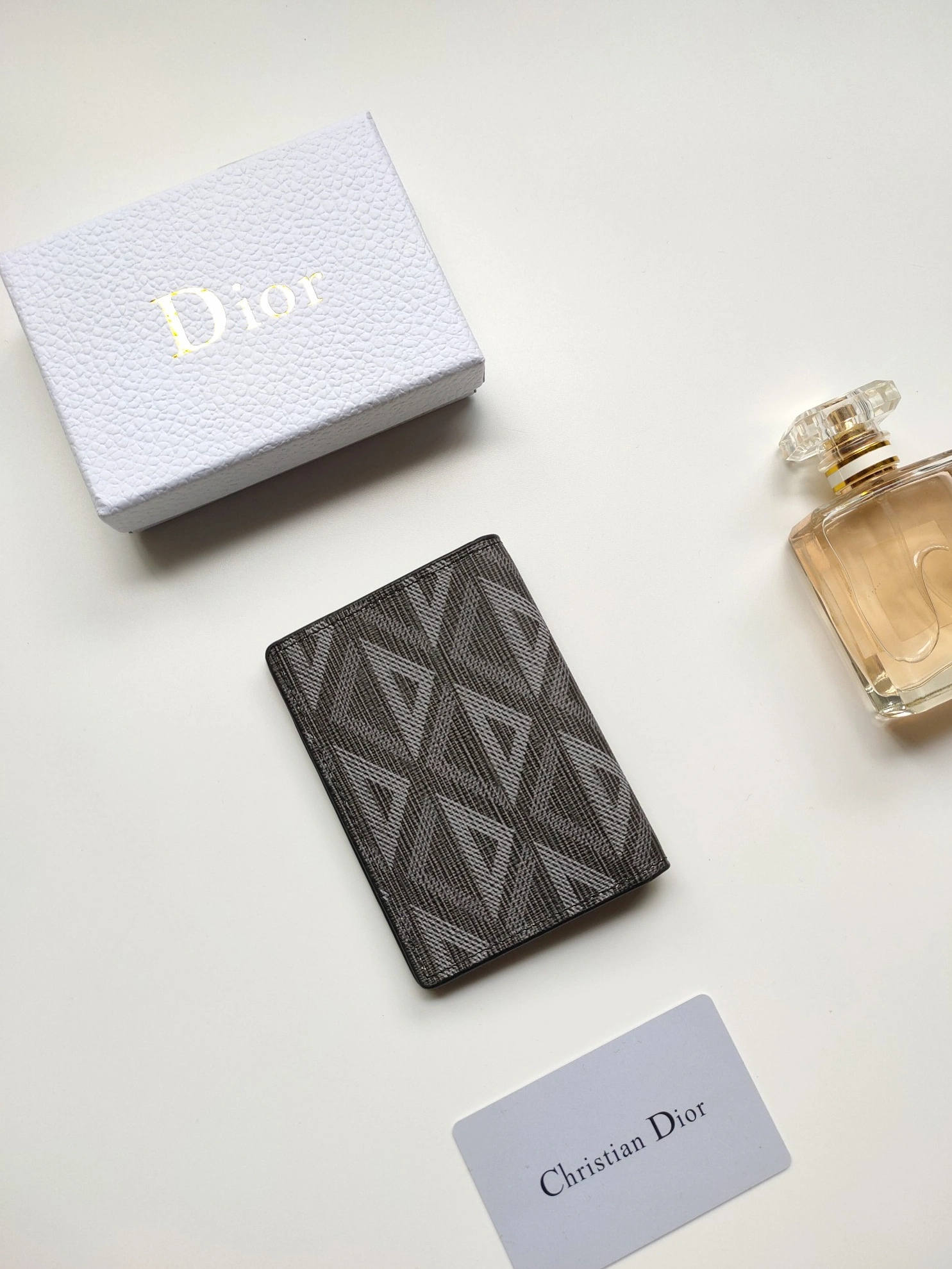 Cozy 7794 Christian Dior AAA Quality Card Case For Unisex - Image 4