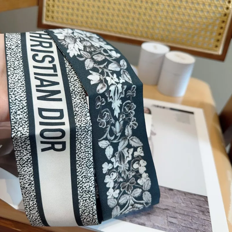 Cozy 8316 Christian Dior Silk Scarf - Image 4