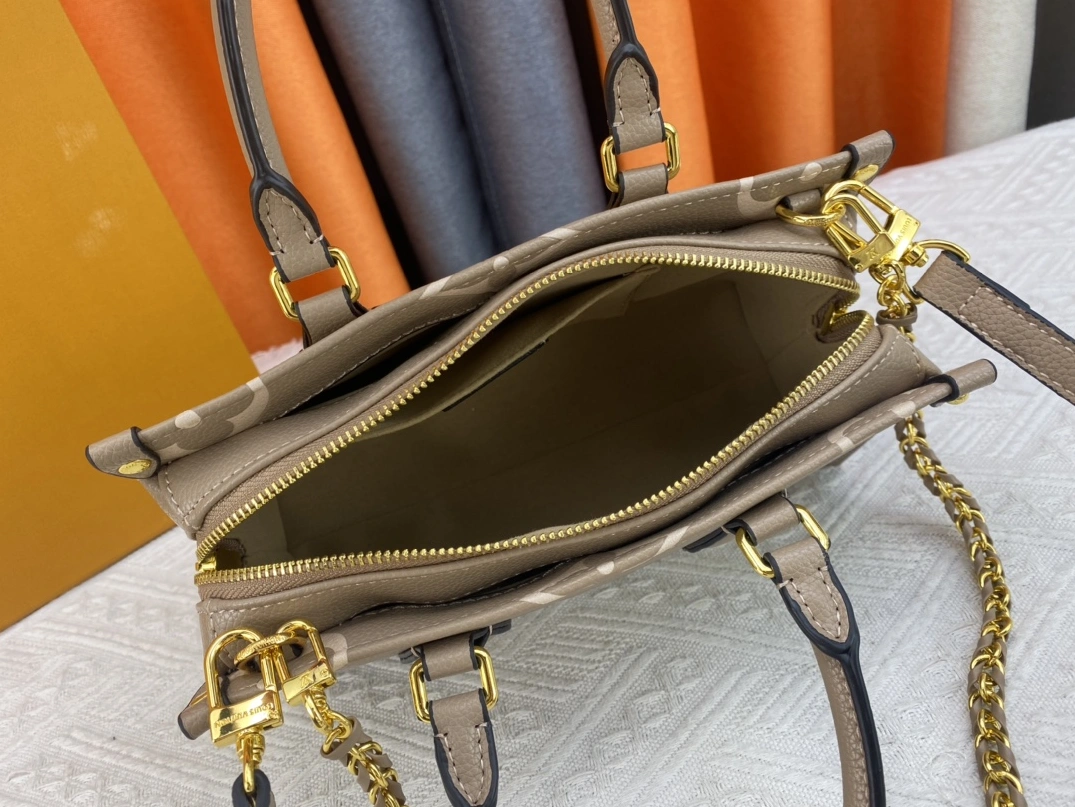 Cozy 9313 Louis Vuitton AAA Quality Handbags For Women - Image 8