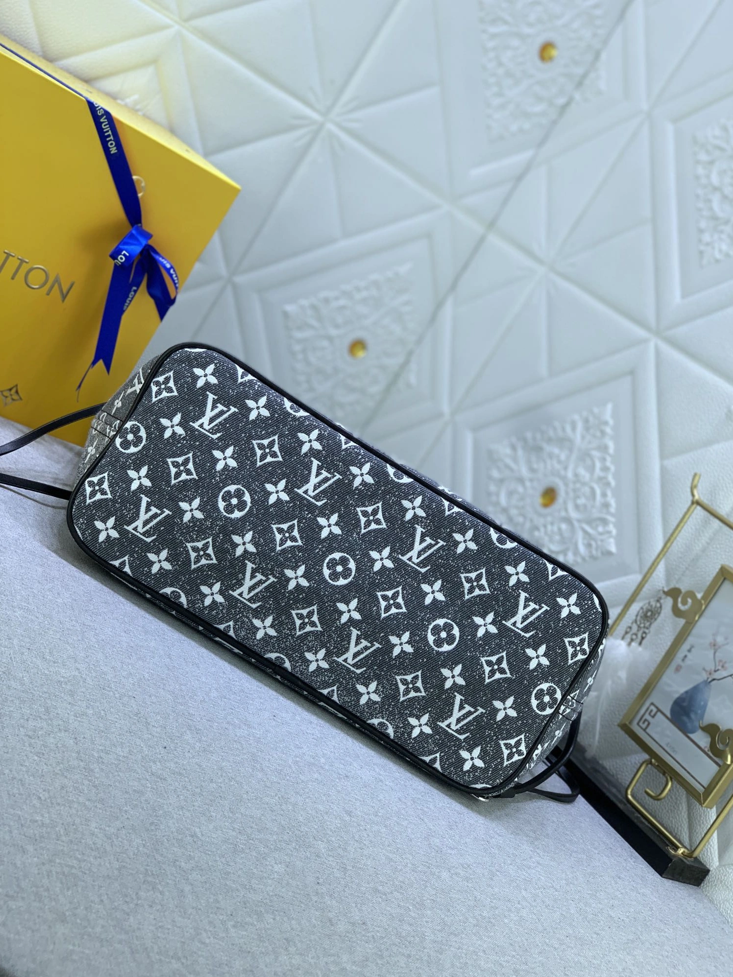 Cozy 9447 Louis Vuitton AAA Quality Shoulder Bags For Women - Image 3