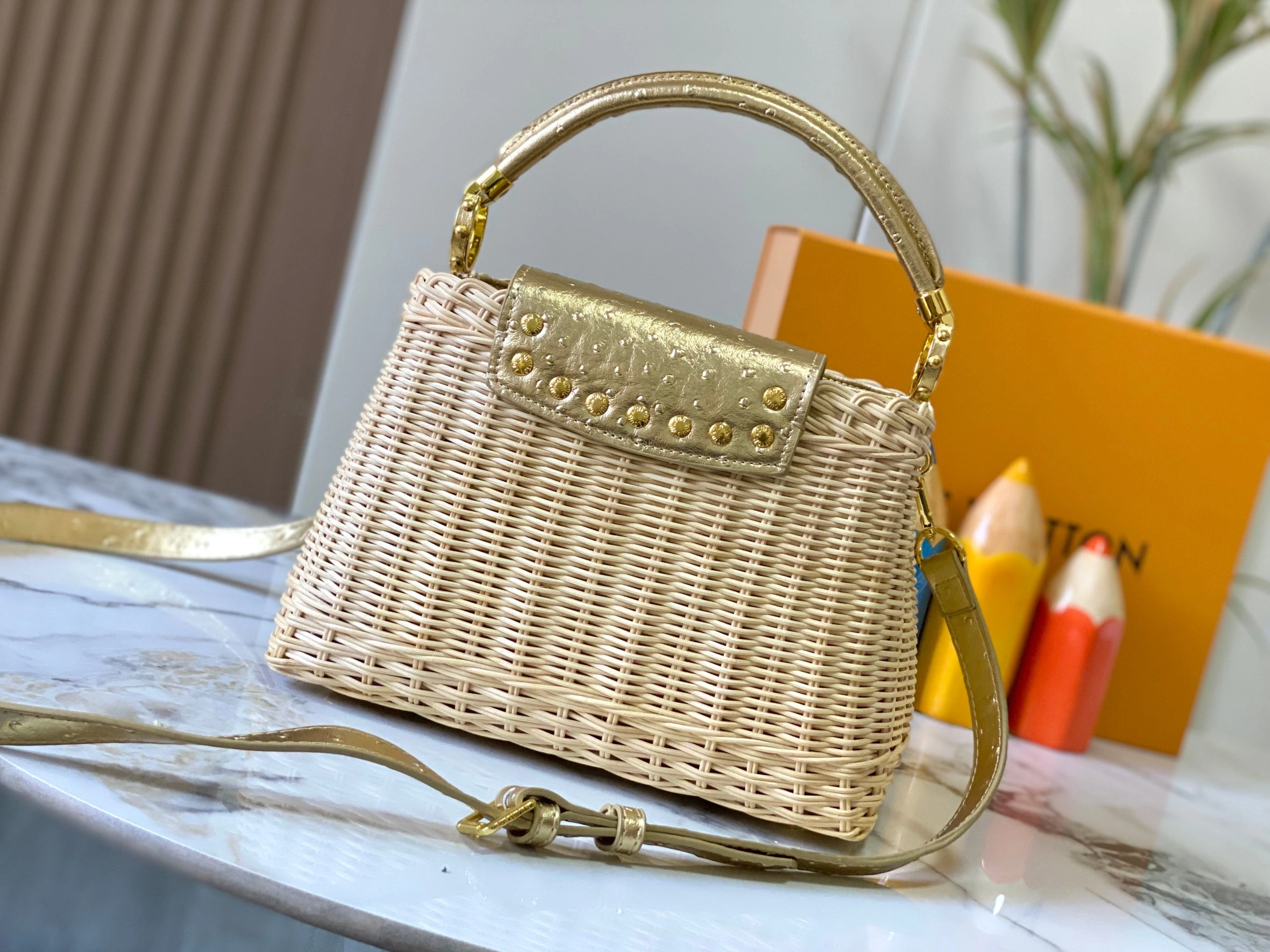 DailyWear 3718 Louis Vuitton AAA Quality Messenger Bags For Women - Image 3