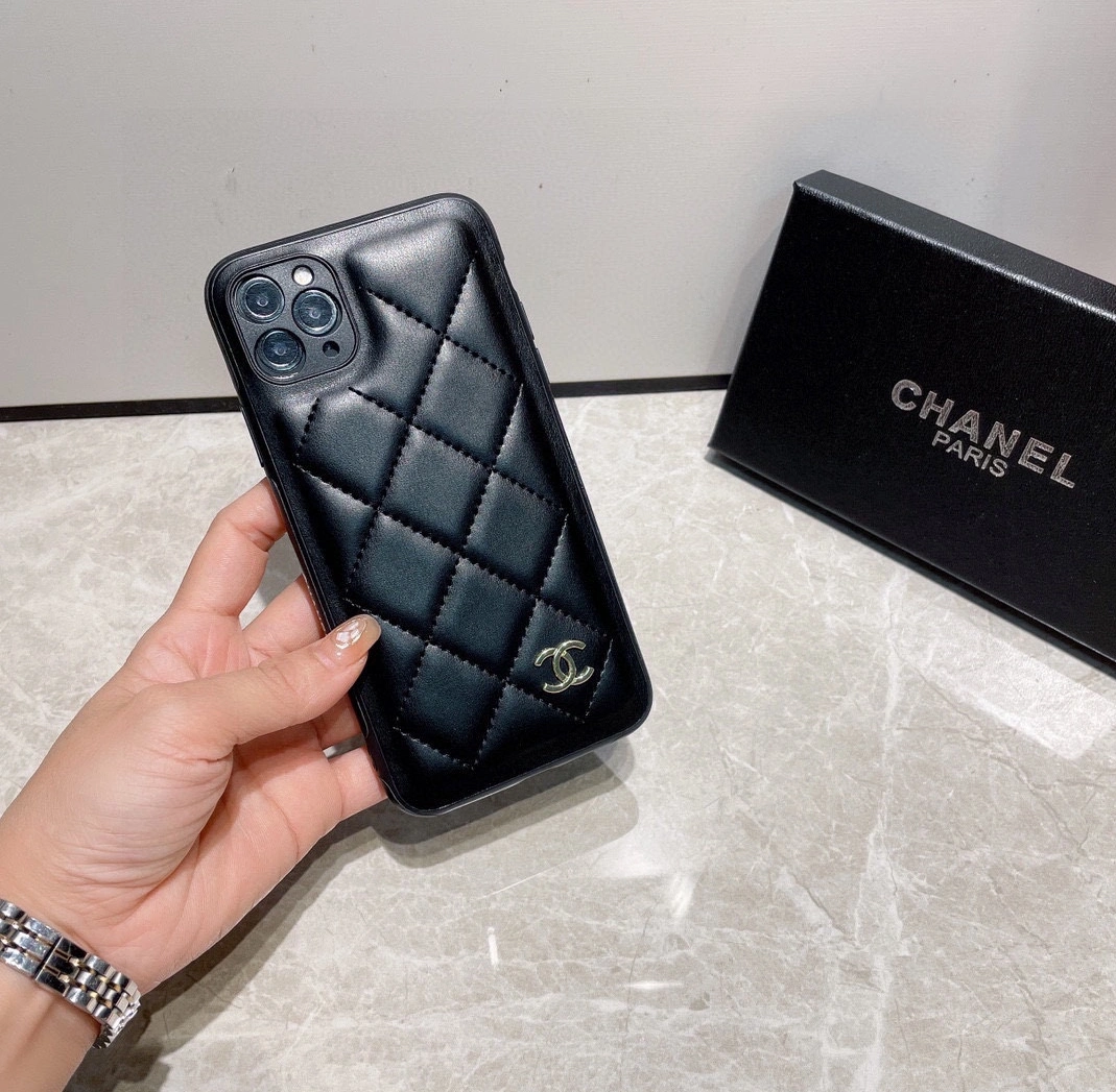 DailyWear 717 Chanel iPhone Case