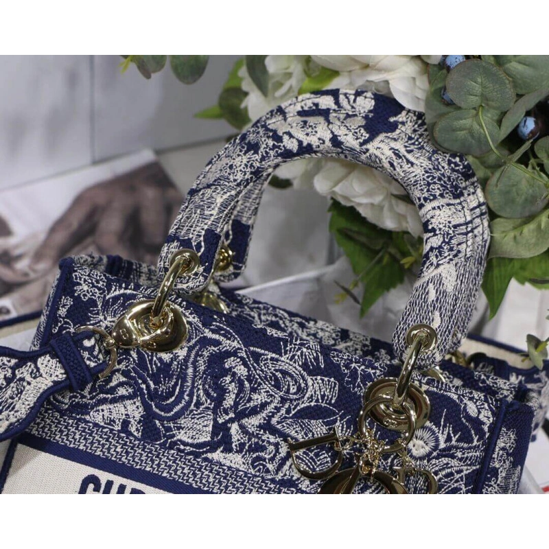 Dust bag Dior Medium Lady D-Lite Bag Blue Toile de Jouy Reverse Embroidery - Image 10