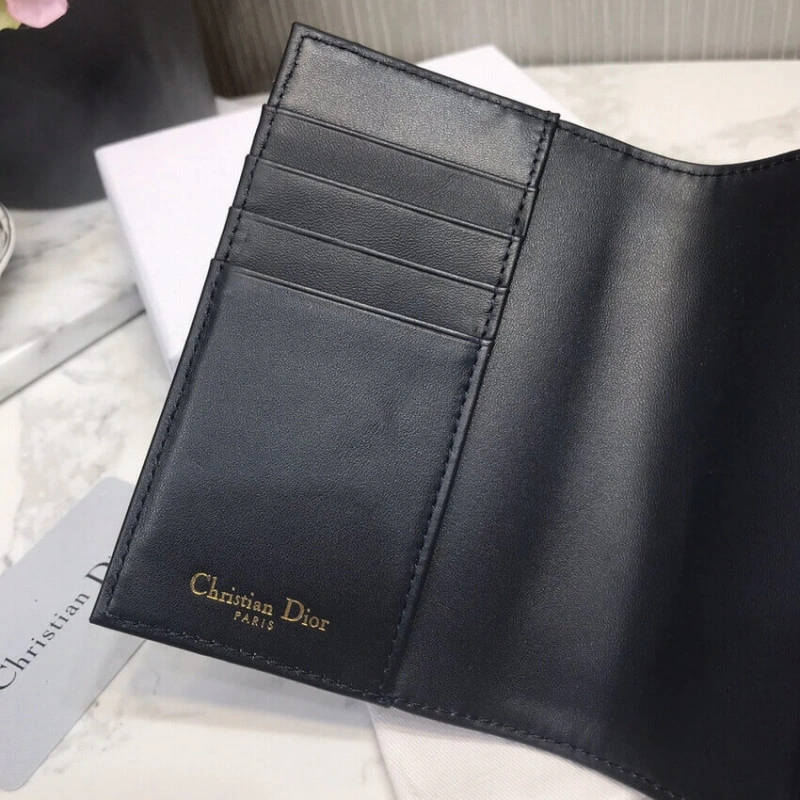 This styli Dior Oblique Passport Holder Blue - Image 6