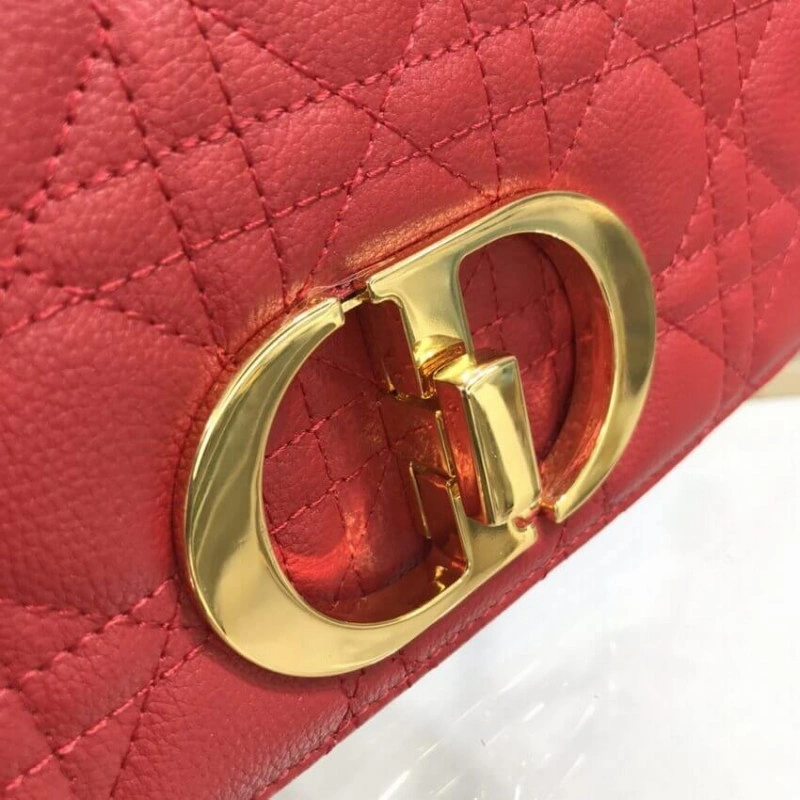 Flap clos Dior Small Caro Bag Red Supple Cannage Calfskin - Image 7