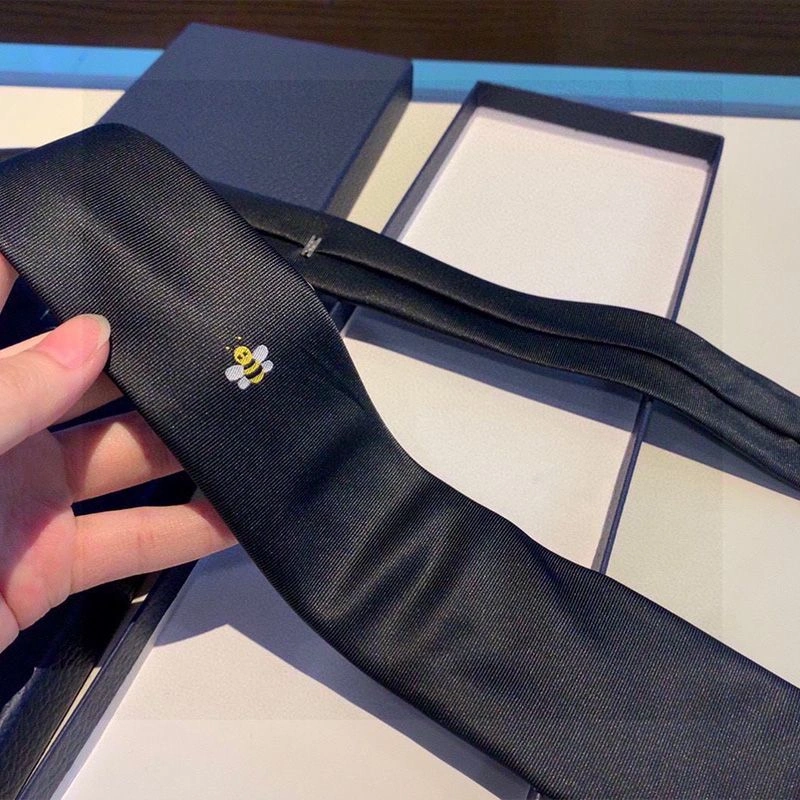 Dior Tie Kaws Bee Motif Silk Black WellDesigned 4151 - Image 3
