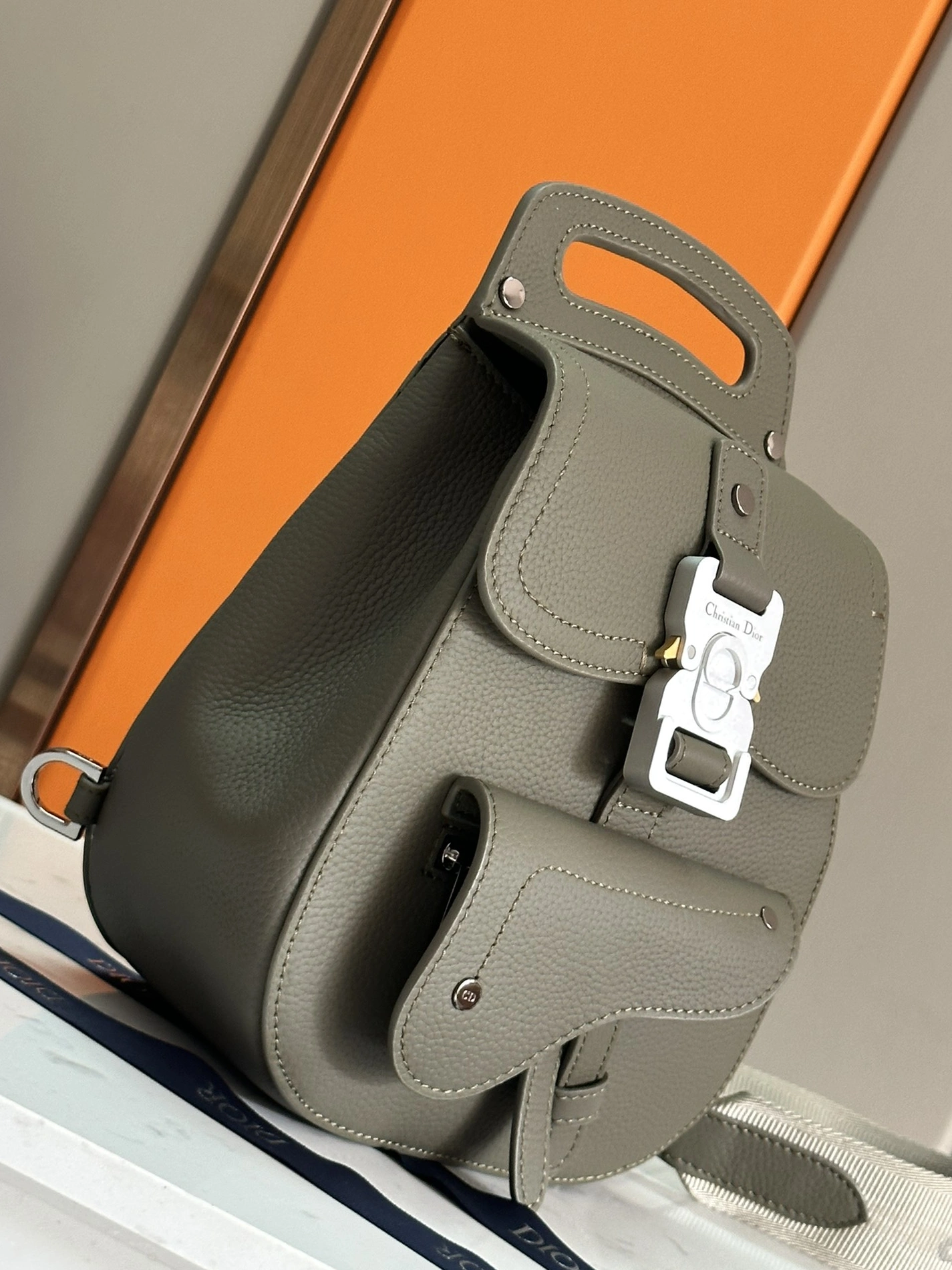 EasyMatch 205 Christian Dior AAA Man Messenger Bags