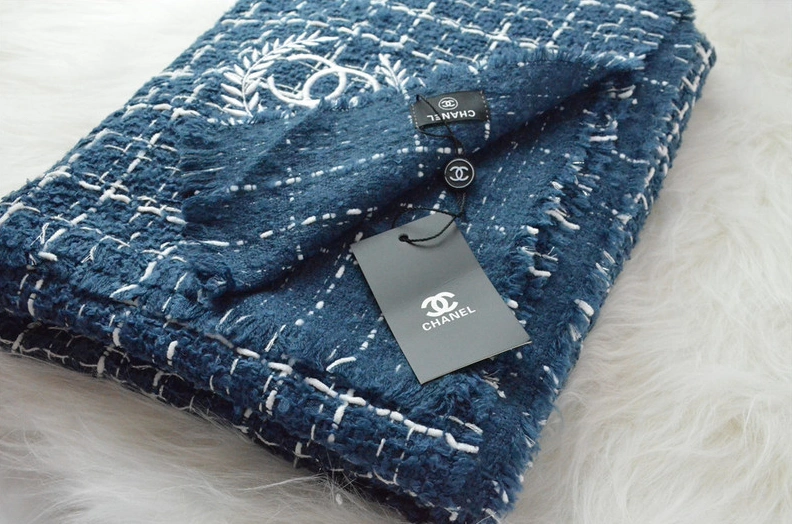 EasyMatch 2392 Chanel Scarf - Image 3