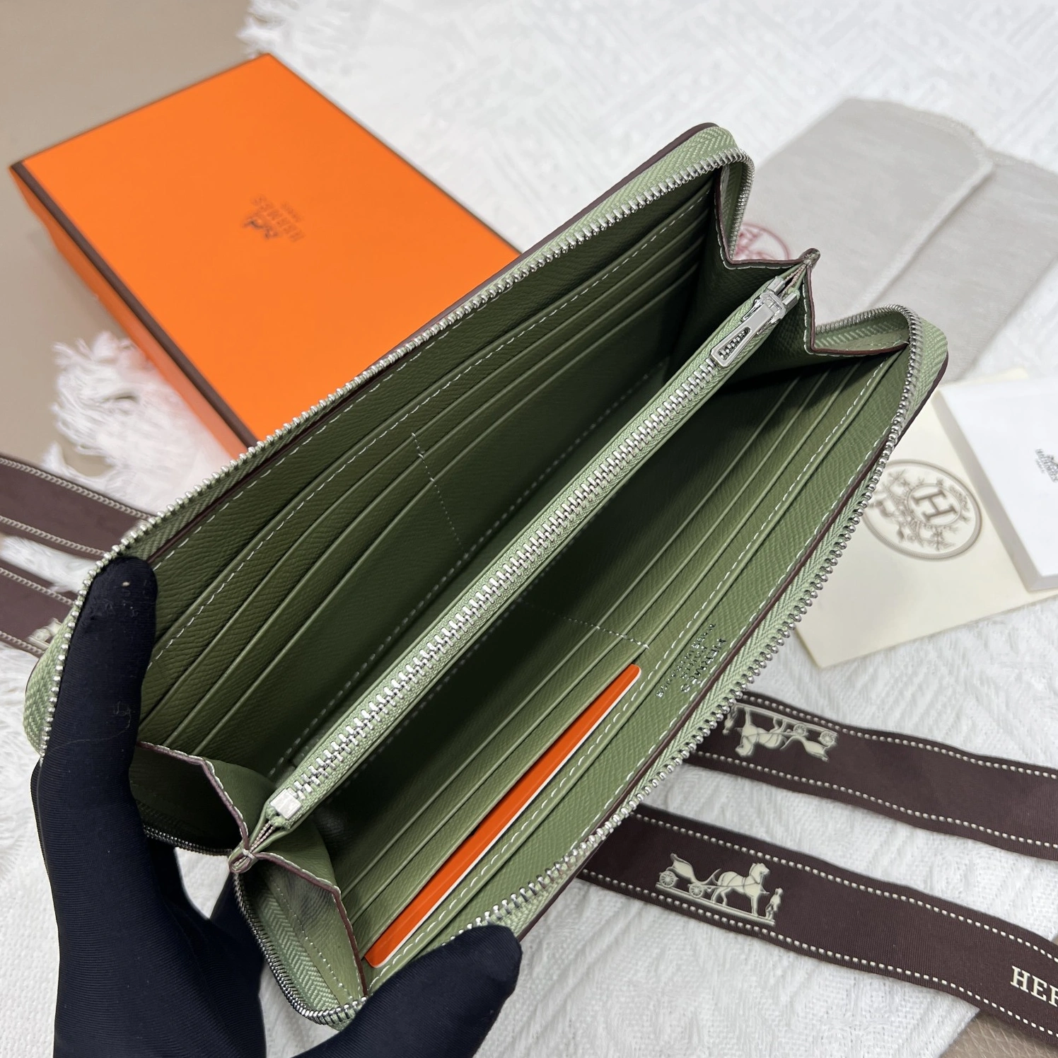 Efficient 5198 Hermes AAA Quality Wallets