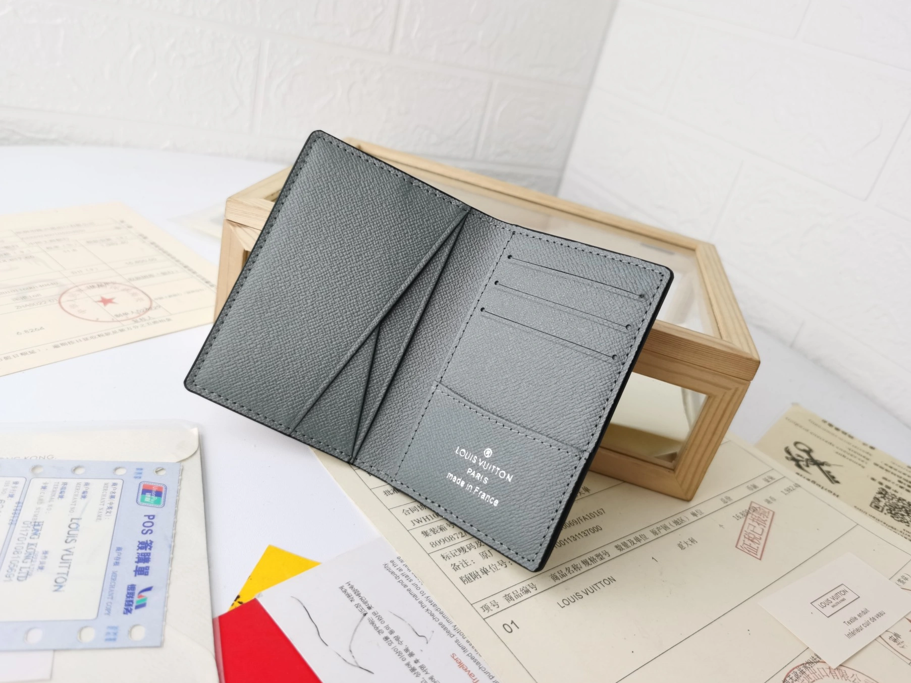 Elegant 2938 Louis Vuitton LV Card Case For Unisex - Image 5