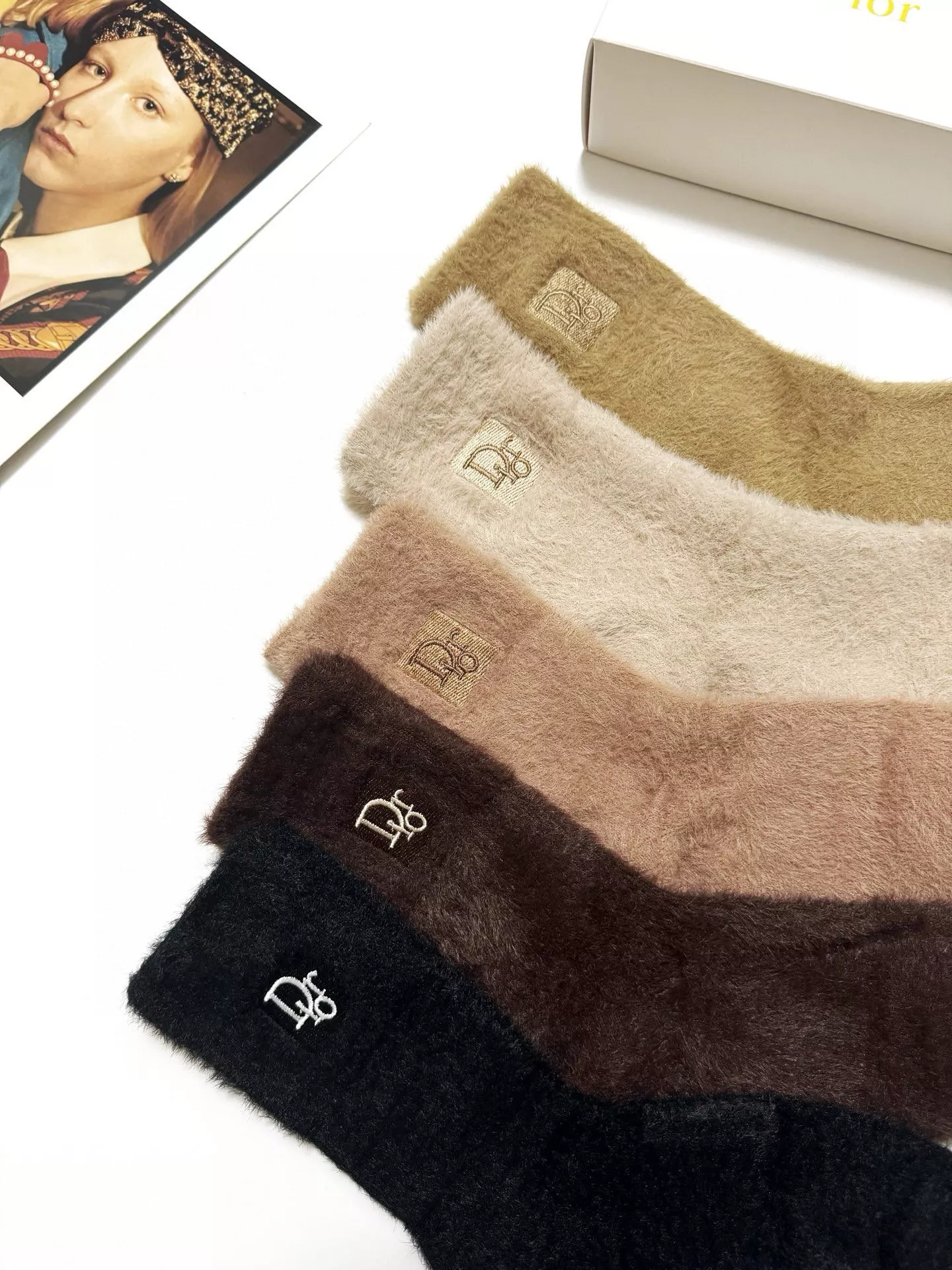 Elegant 5483 Christian Dior Socks - Image 4