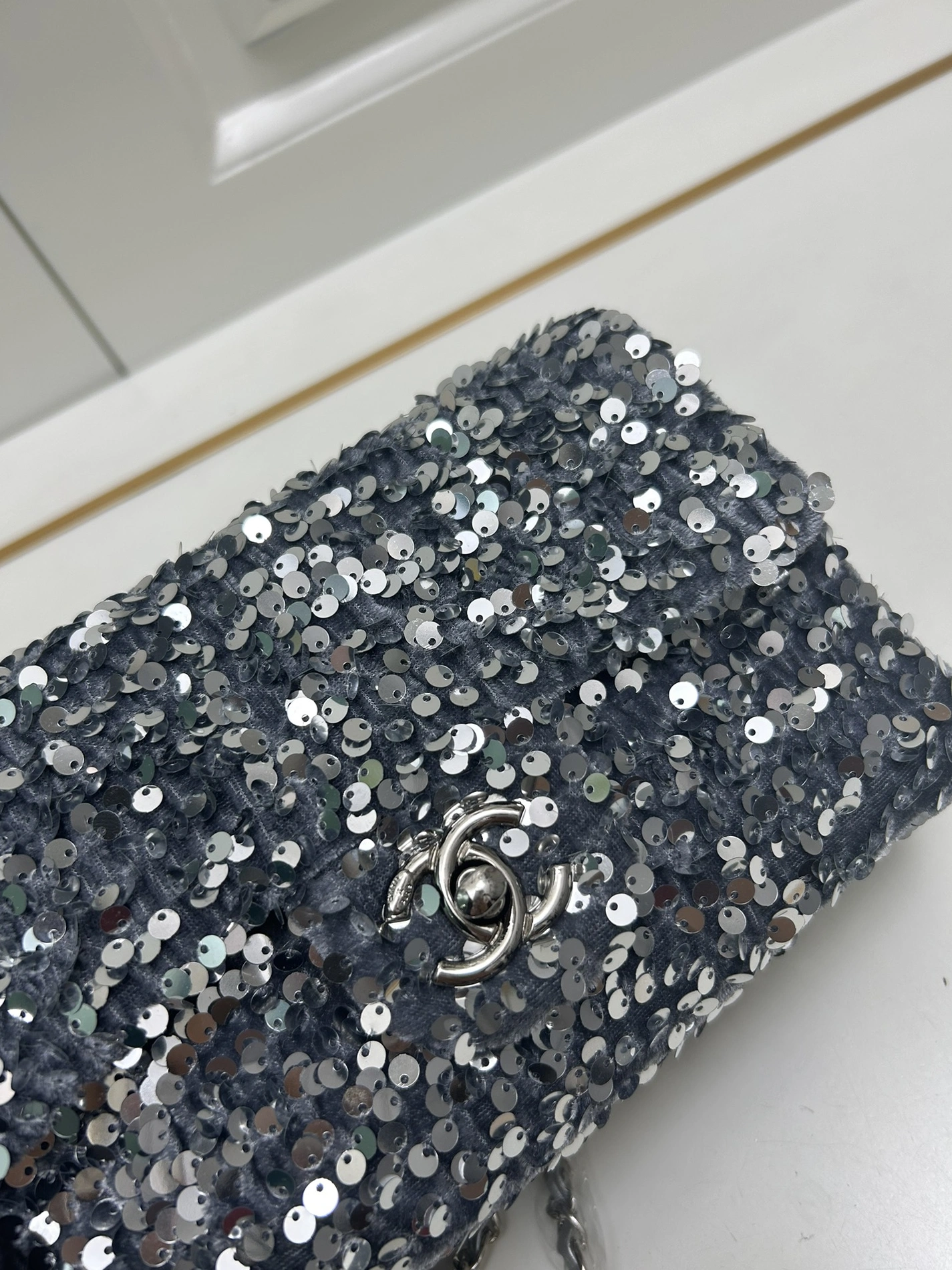 Elegant 5881 Chanel AAA Quality Shoulder Bags For Women - Image 4