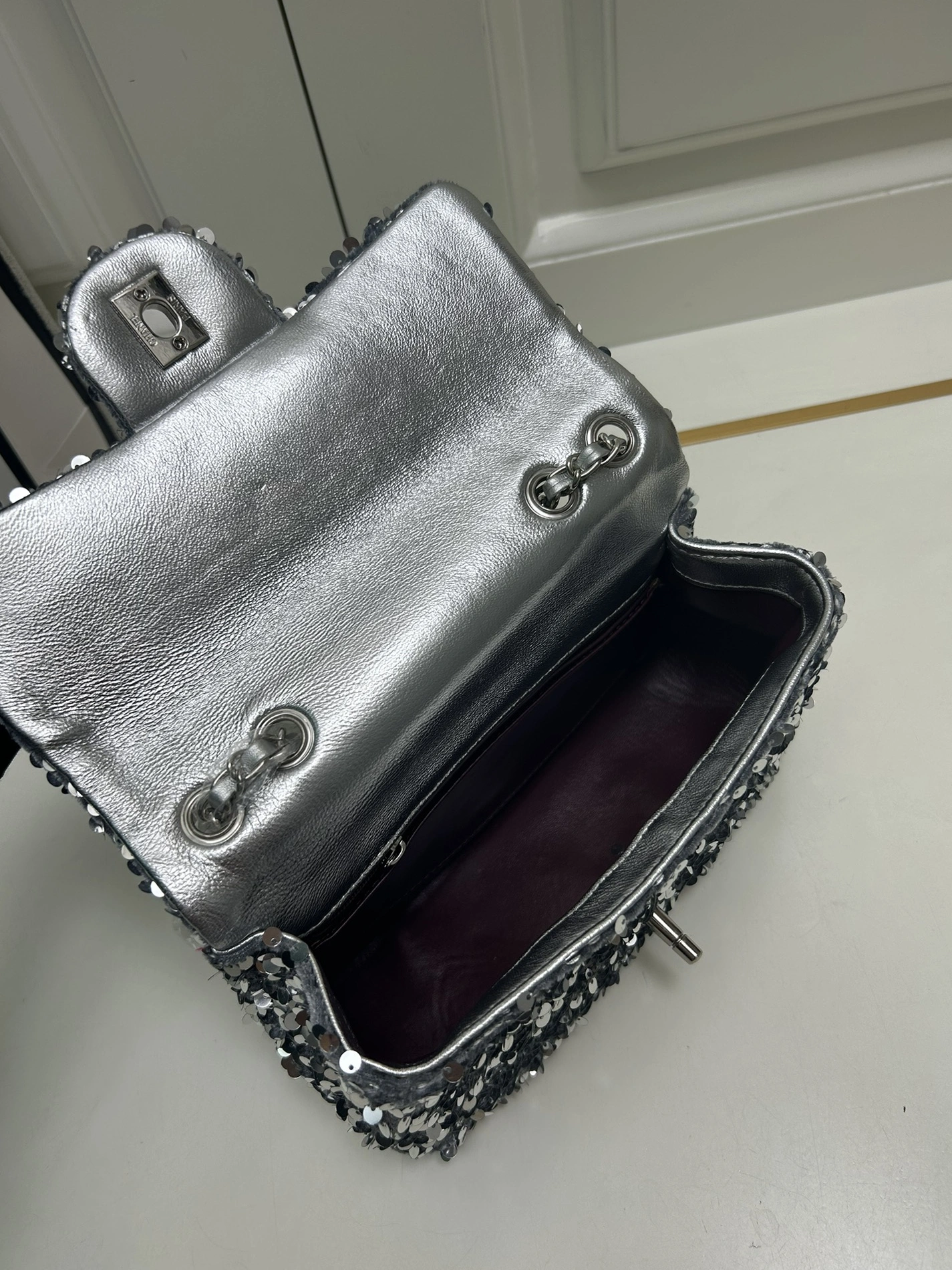 Elegant 5881 Chanel AAA Quality Shoulder Bags For Women - Image 7