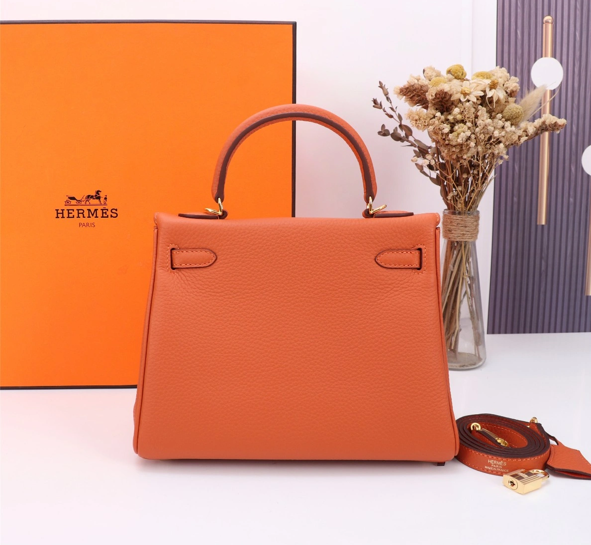 Elegant 7772 Hermes AAA Quality Handbags For Women - Image 4