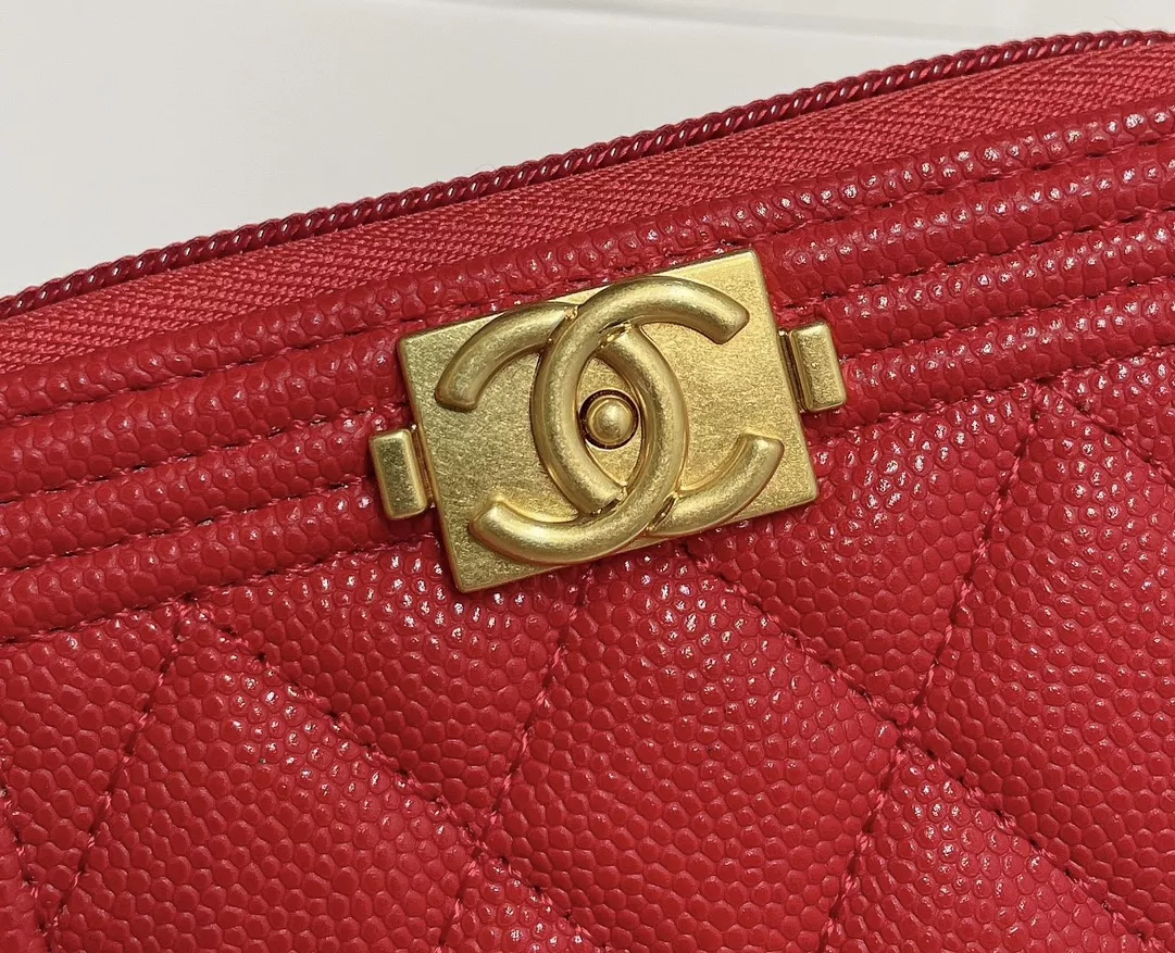 EyeCatching 1337 Chanel Card Case - Image 5