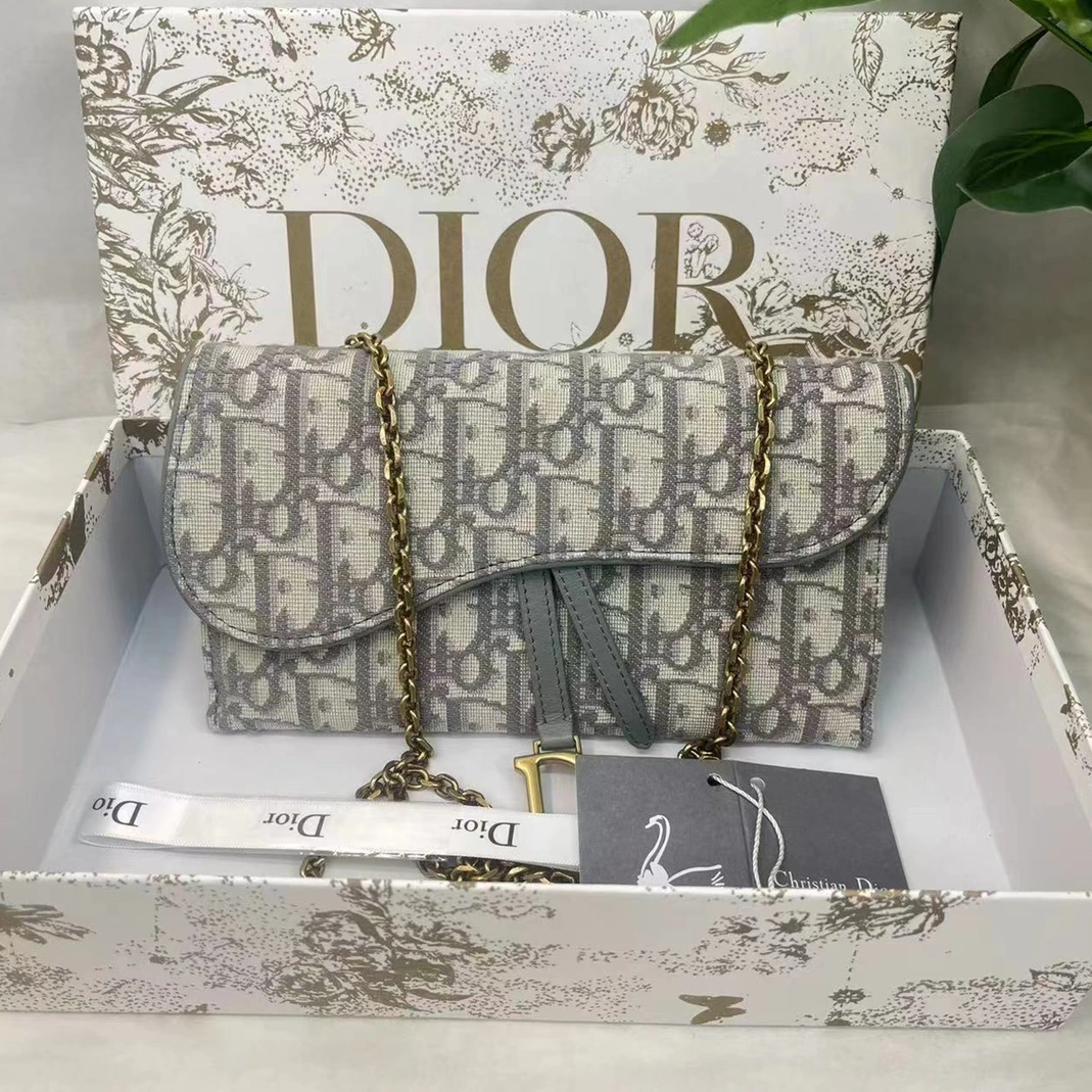 EyeCatching 2107 Christian Dior AAA Quality Wallets For Women