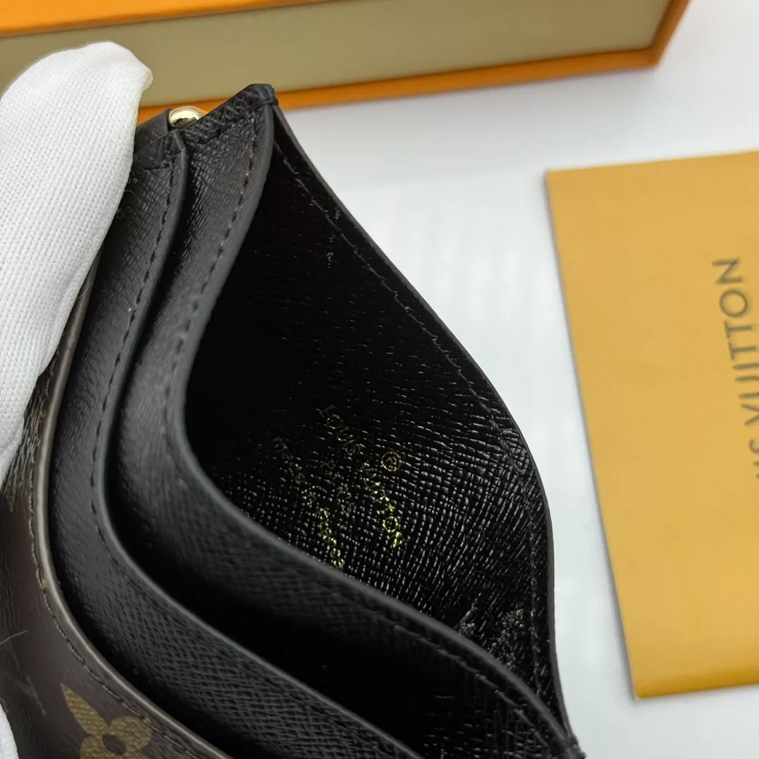 EyeCatching 4897 Louis Vuitton LV Card Case - Image 6
