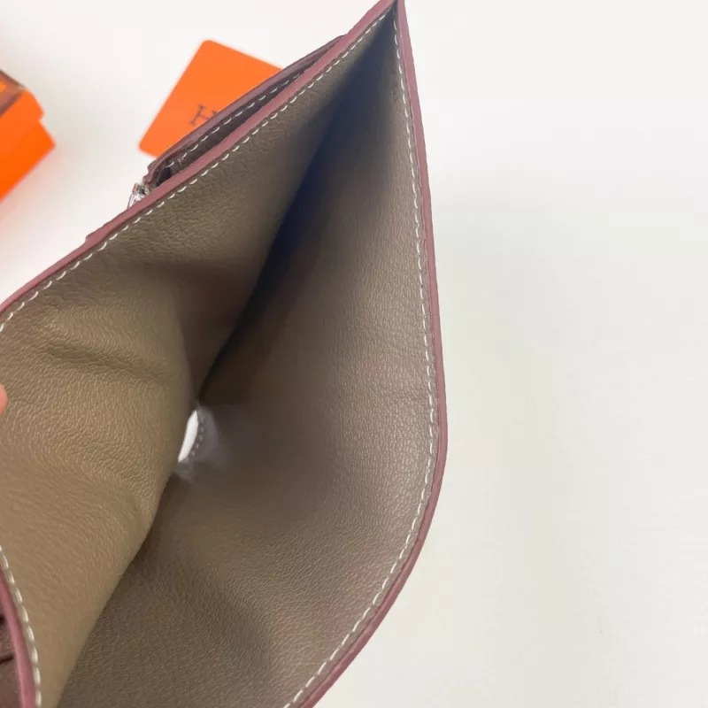 Fashionable 2404 Hermes Card Case - Image 6