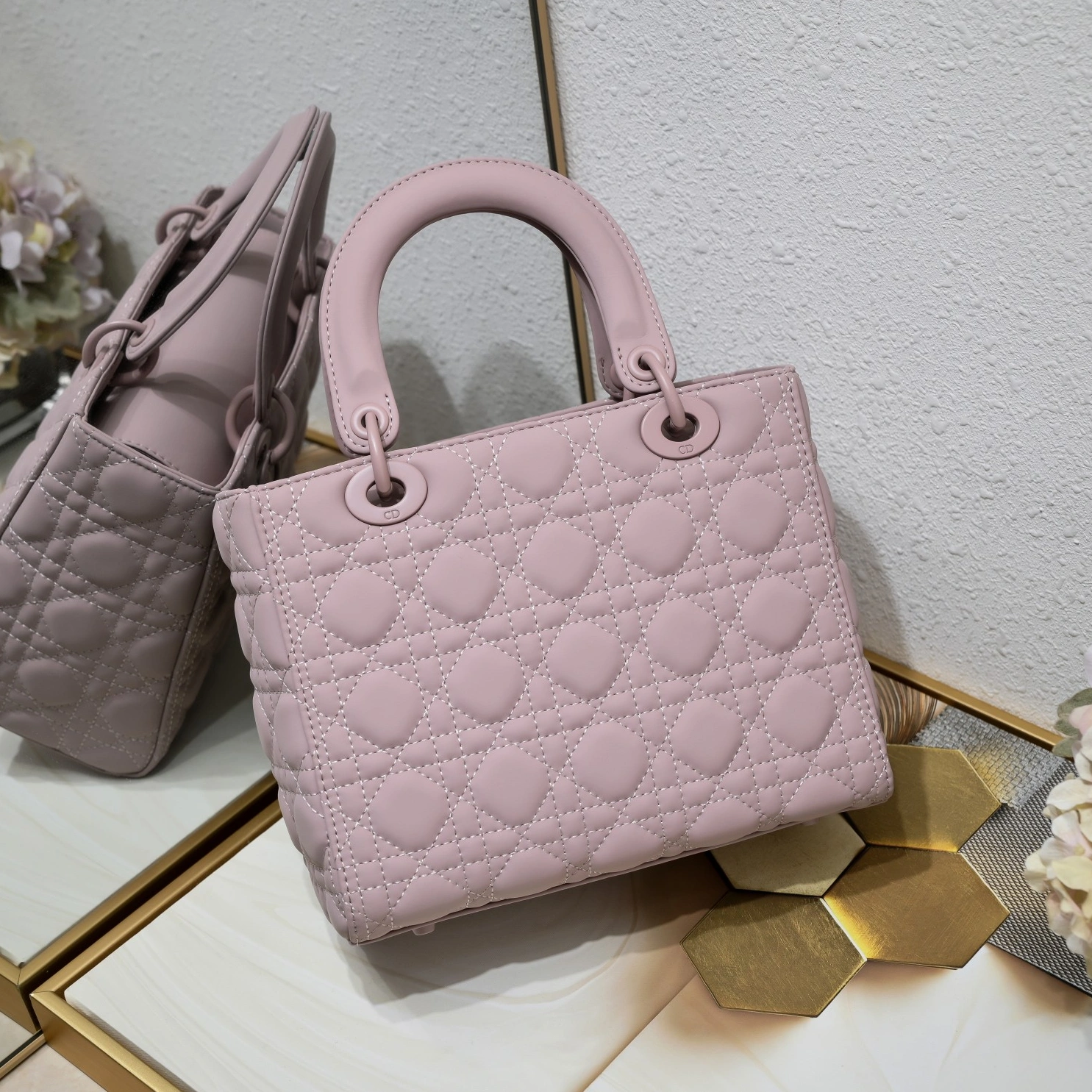 Fashionable 7621 Christian Dior AAA Quality Handbags For Women