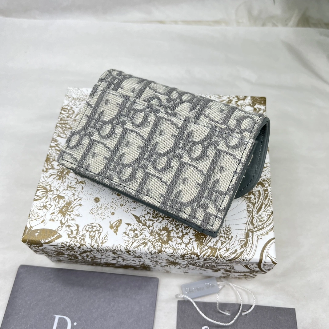 Fashionable 8468 Christian Dior AAA Quality Wallets For Unisex
