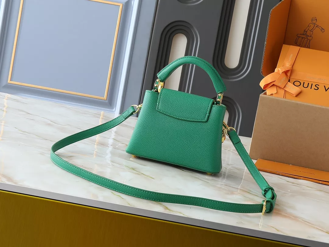 Fashionable 907 Louis Vuitton AAA Quality Messenger Bags For Women - Image 3