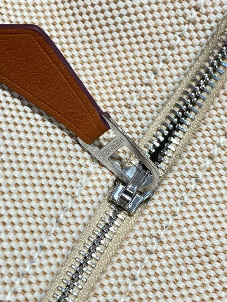 Fashionable 9544 Hermes AAA Quality Handbags For Women - Image 7