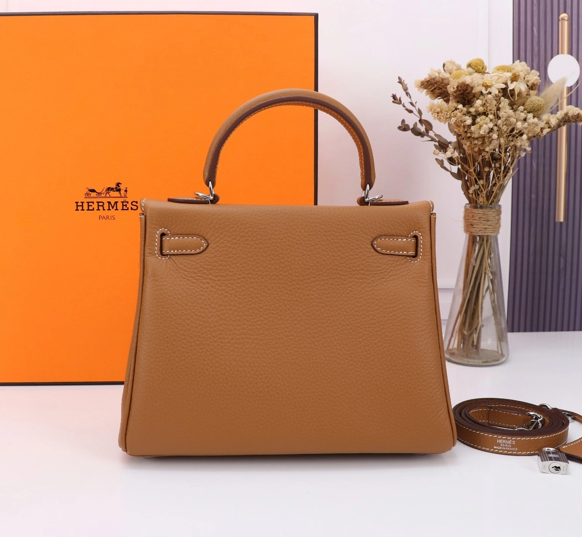 Flexible 6198 Hermes AAA Quality Handbags For Women - Image 3