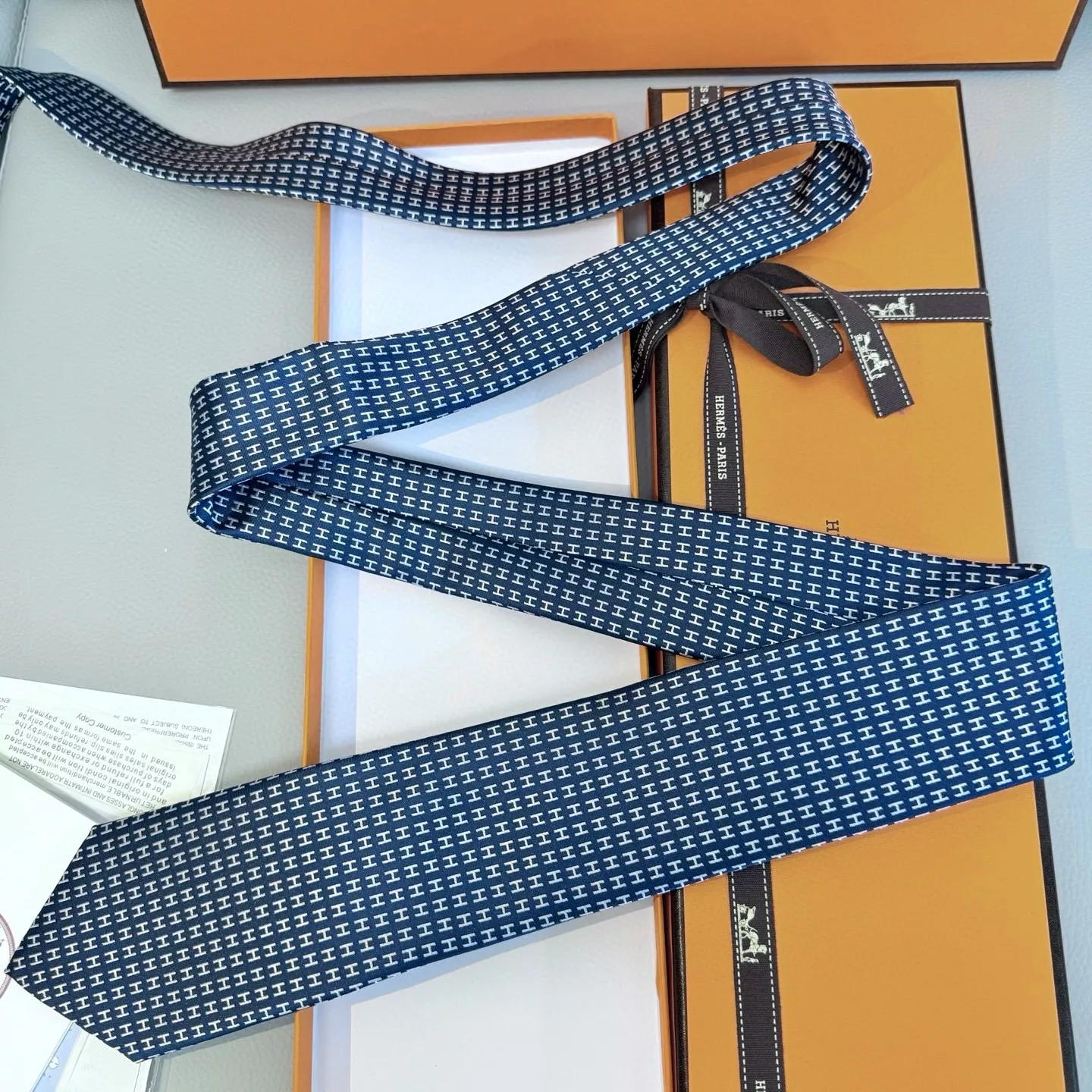 Functional 8066 Hermes Necktie - Image 3