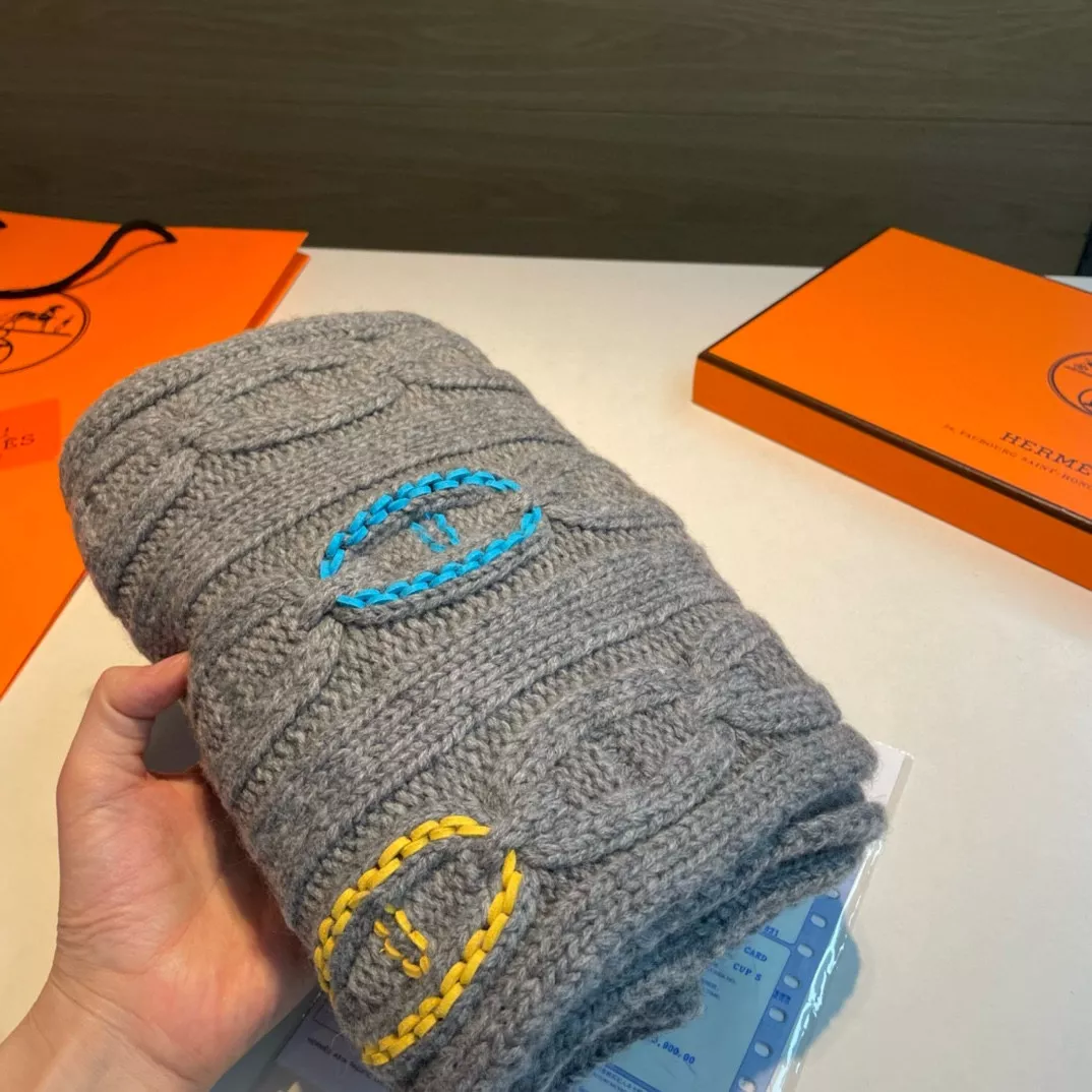 GoAnywhere 1894 Hermes Scarf For Women - Image 3