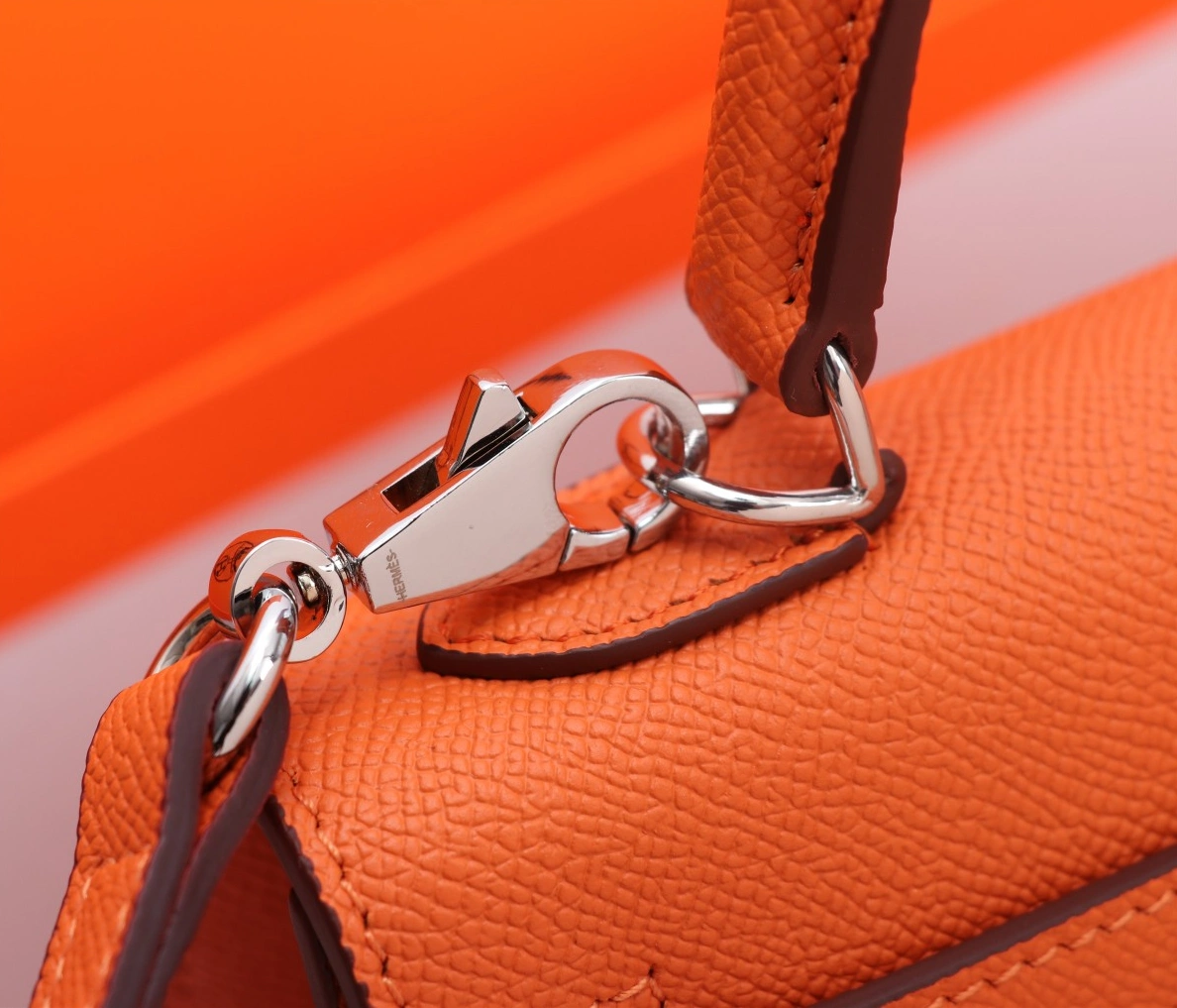 GoAnywhere 2300 Hermes AAA Quality Handbags For Women - Image 6