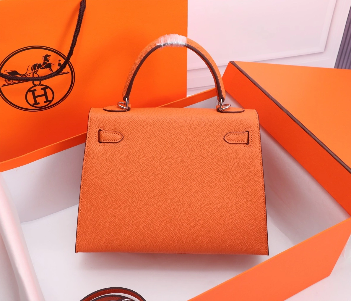 GoAnywhere 2300 Hermes AAA Quality Handbags For Women - Image 8