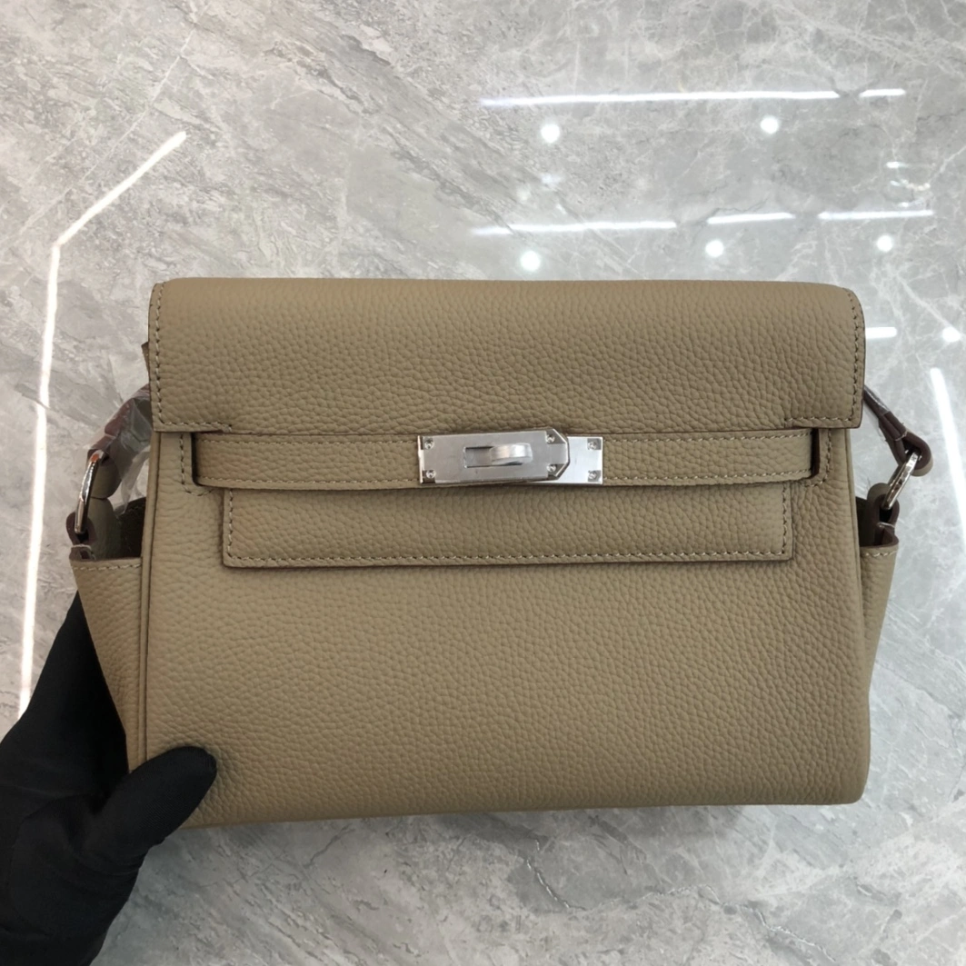 GoAnywhere 5946 Hermes AAA Quality Messenger Bags For Women
