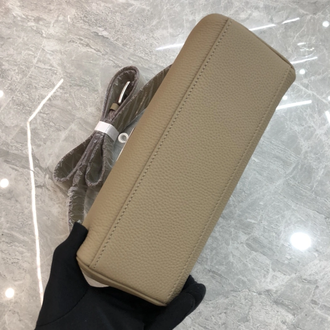 GoAnywhere 5946 Hermes AAA Quality Messenger Bags For Women - Image 4