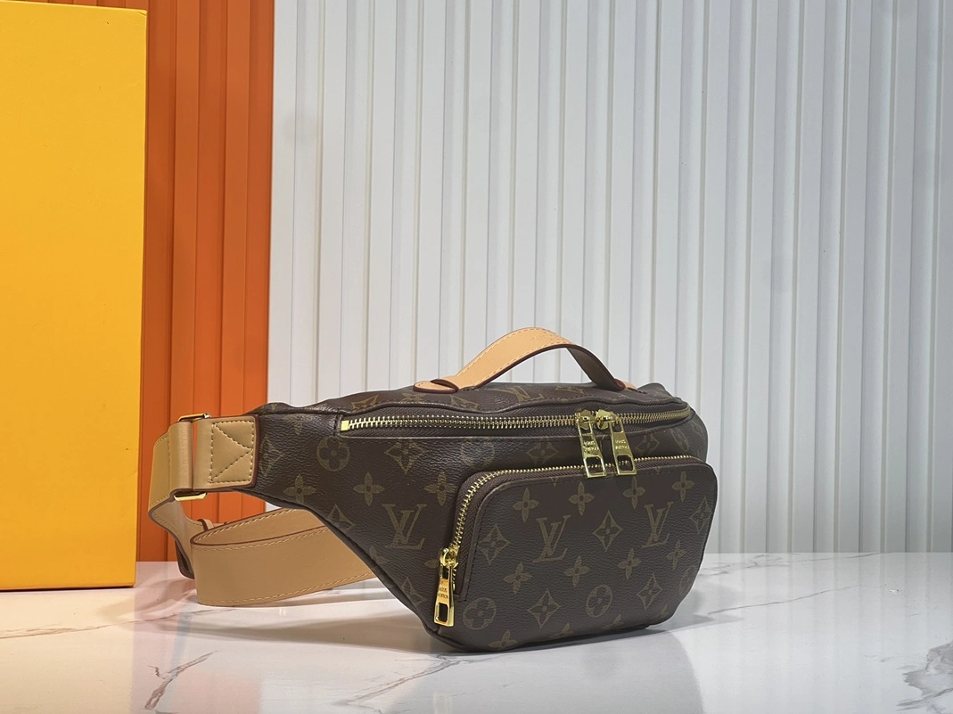 GoodFit 852 Louis Vuitton LV AAA Quality Belt Bags For Unisex