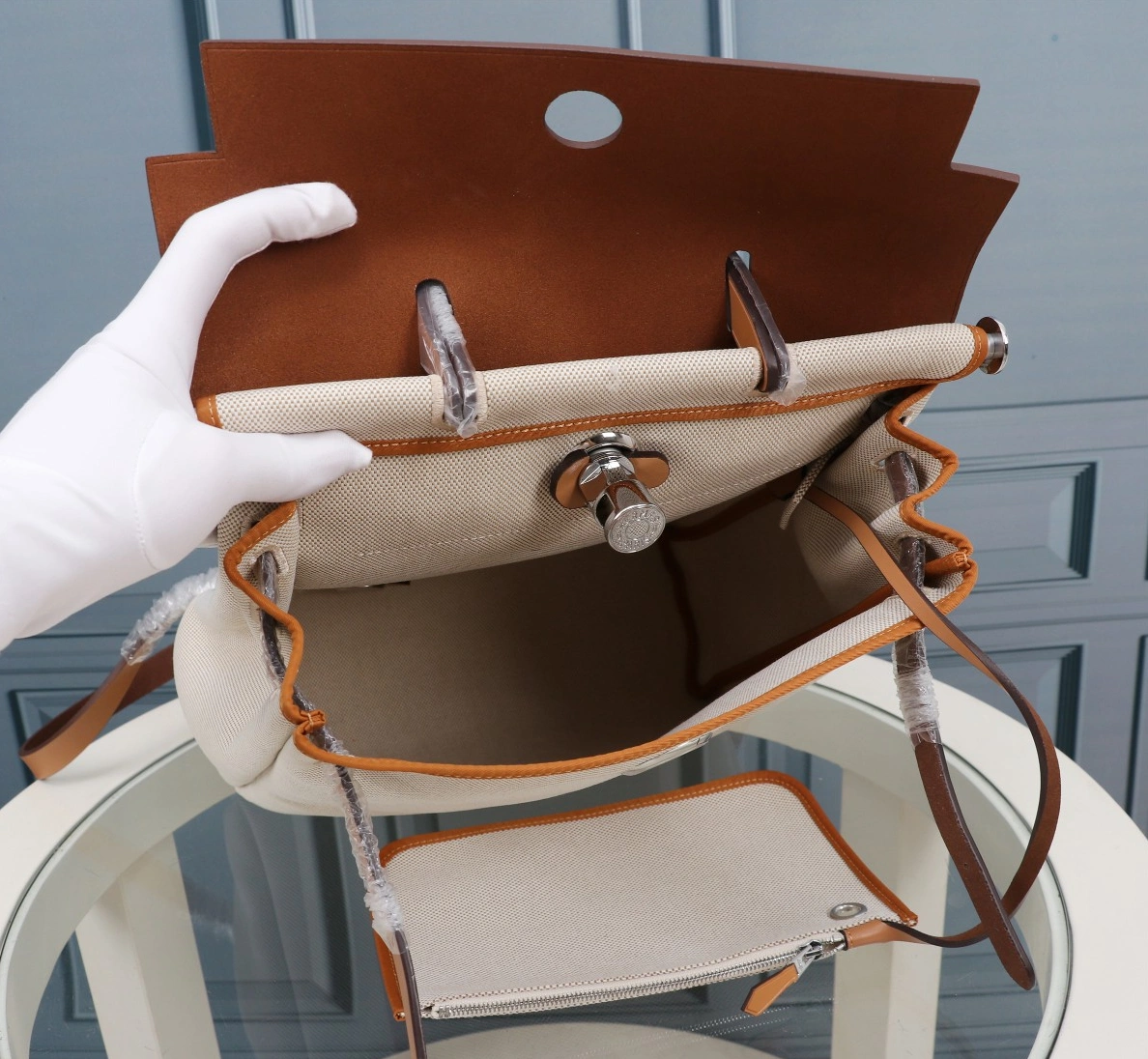 Hermes AAA Quality Backpacks Trendy 8381 - Image 4