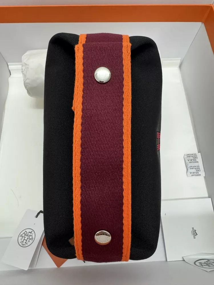 Hermes AAA Quality Handbags For Women EyeCatching 2776 - Image 3