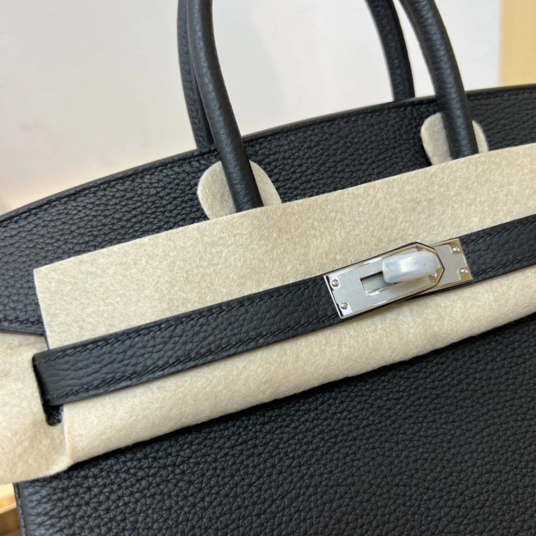 Hermes AAA Quality Handbags For Women Trendsetting 4324 - Image 3