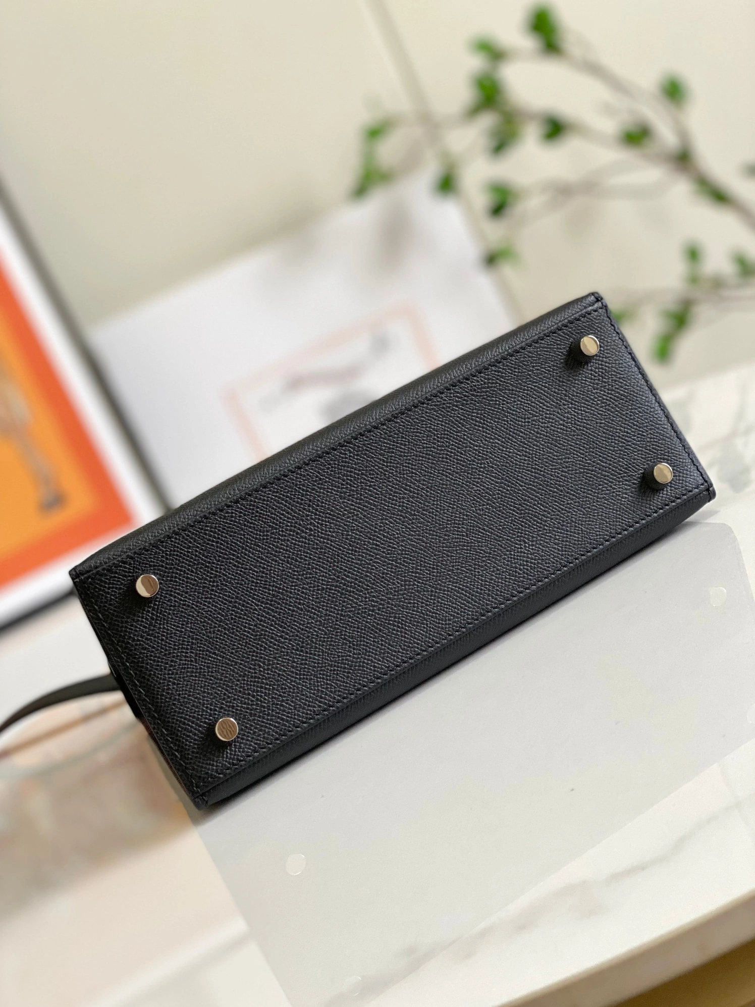 Hermes AAA Quality Handbags For Women UrbanStyle 8120 - Image 4