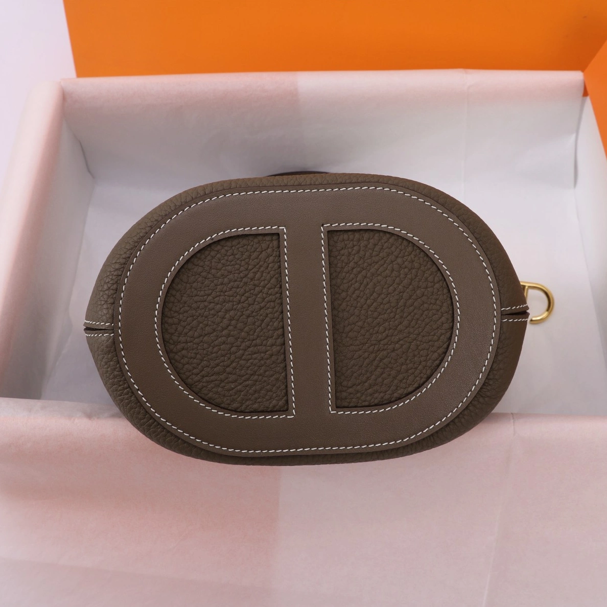 Hermes AAA Quality Handbags In Gold For Women NewStyle 8573 - Image 5