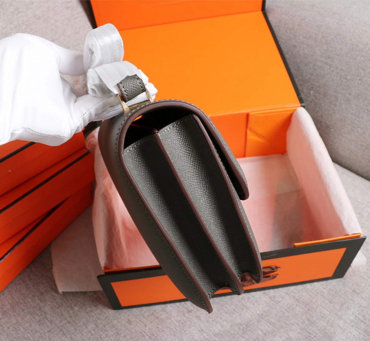 Hermes AAA Quality Messenger Bags For Women Versatile 9084 - Image 5