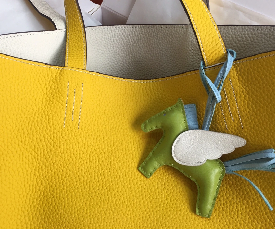 Hermes AAA Quality Shoulder Bags For Women EyeCatching 7743