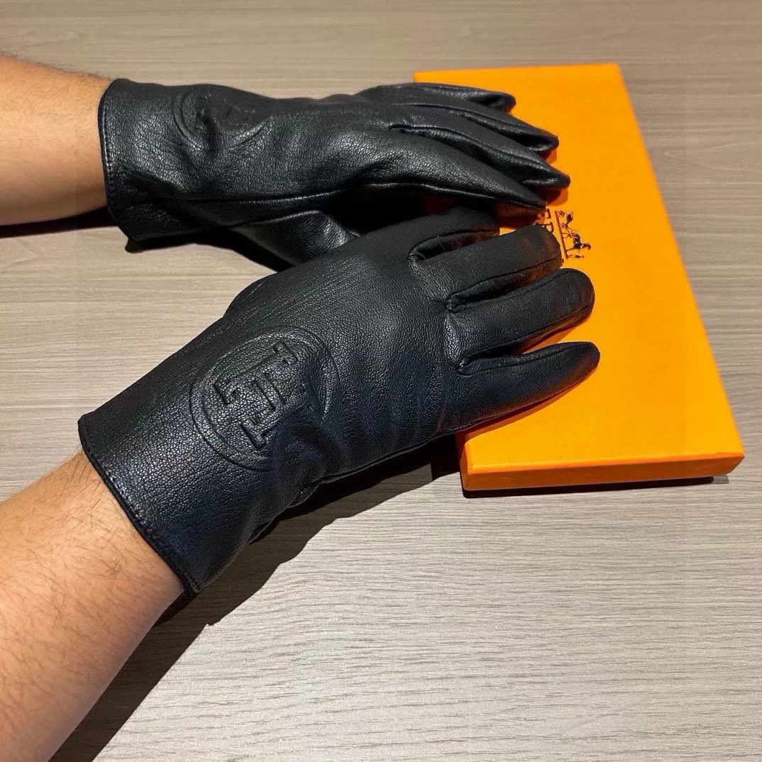 Hermes Gloves For Men Durable 9955 - Image 3